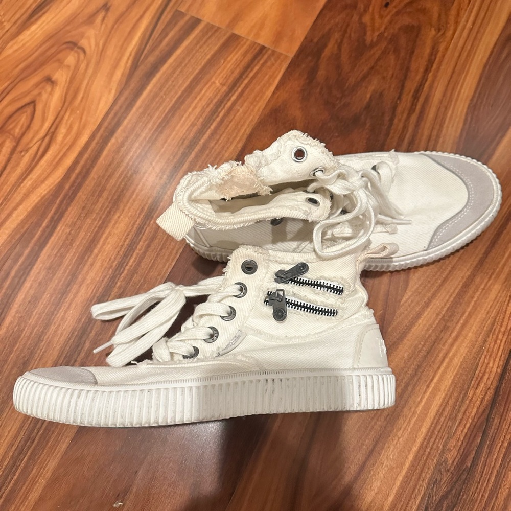 Blowfish white zip sneakers